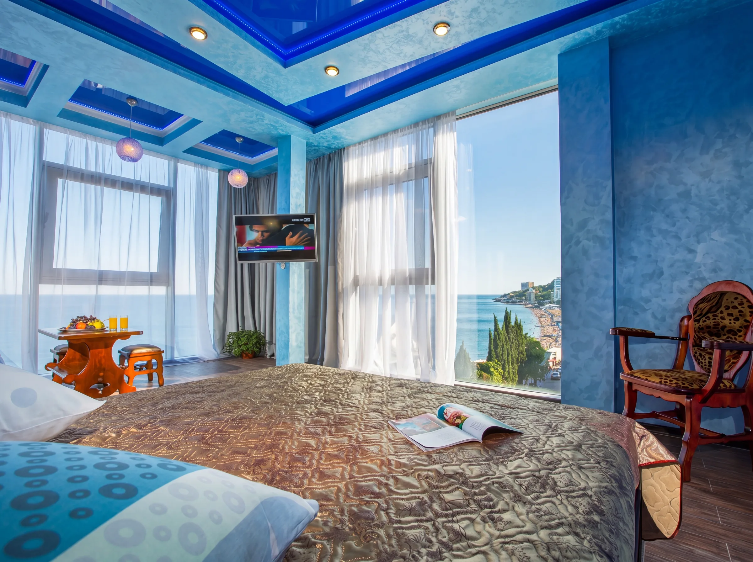 Интерьер номера Art House Hotel